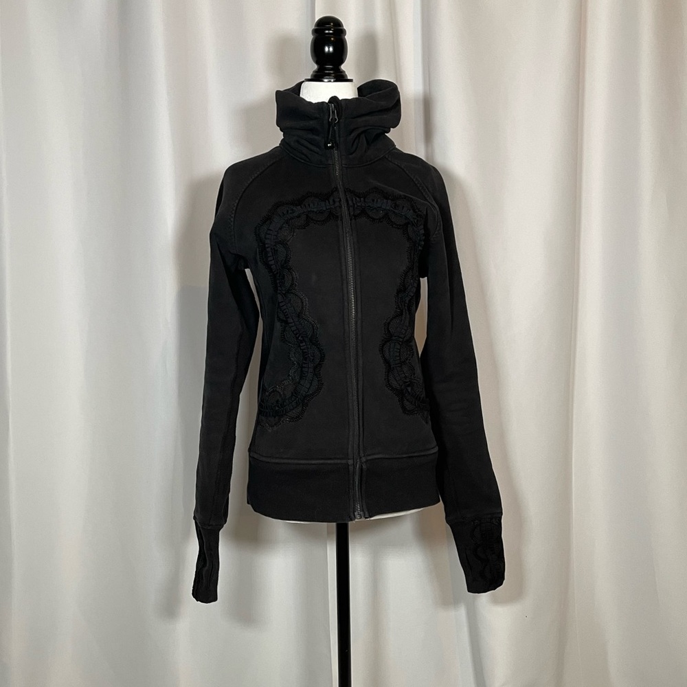 Lululemon limited edition design zip up black